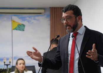 Manifesto em apoio à luta dos trabalhadores e trabalhadoras em educação de Rio Branco