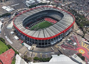 Tempestade vira ameaça para jogo de abertura da Copa do Mundo