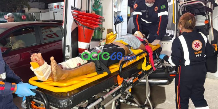 Pedestre fica gravemente ferido após atropelamento fora da faixa em Rio Branco