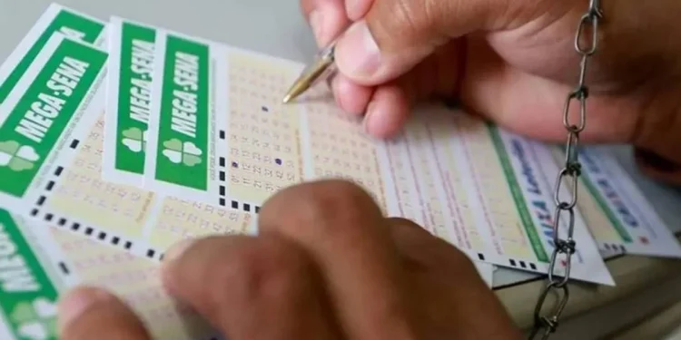 Mega-Sena 3024 pode pagar R$ 7 milhões neste sábado (27/6)