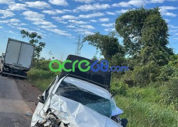 Grave acidente na BR-364 deixa jovem ferido após colisão múltipla entre Rio Branco e Sena Madureira