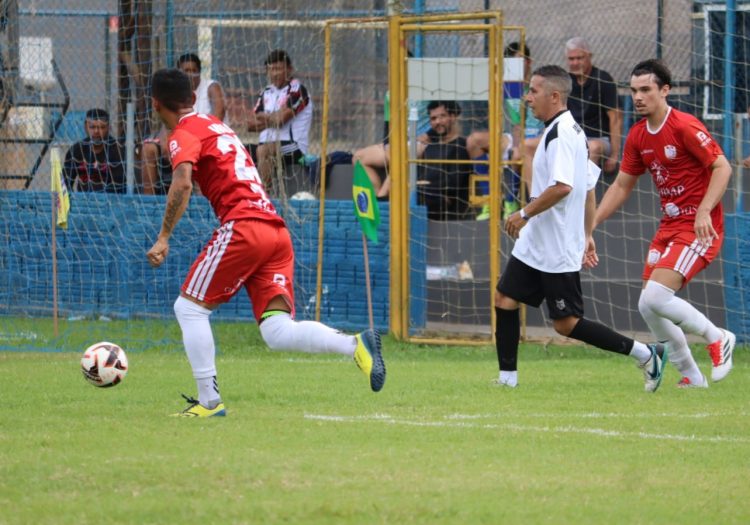 Abertura do Campeonato da Imprensa agita o domingo com golaços e vitória da Conexão Jornalismo
