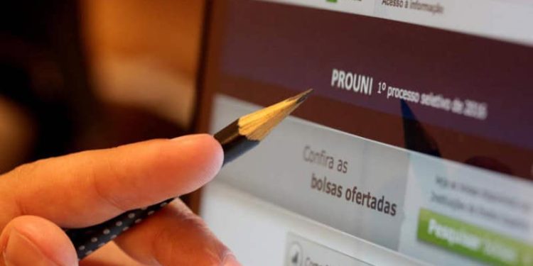 Acre tem 1,7 mil bolsas do Prouni abertas para o segundo semestre