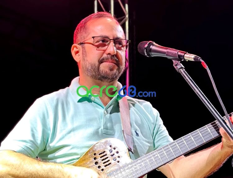 Músico Sandro Roberto Angelim de Oliveira morre aos 53 anos em Rio Branco