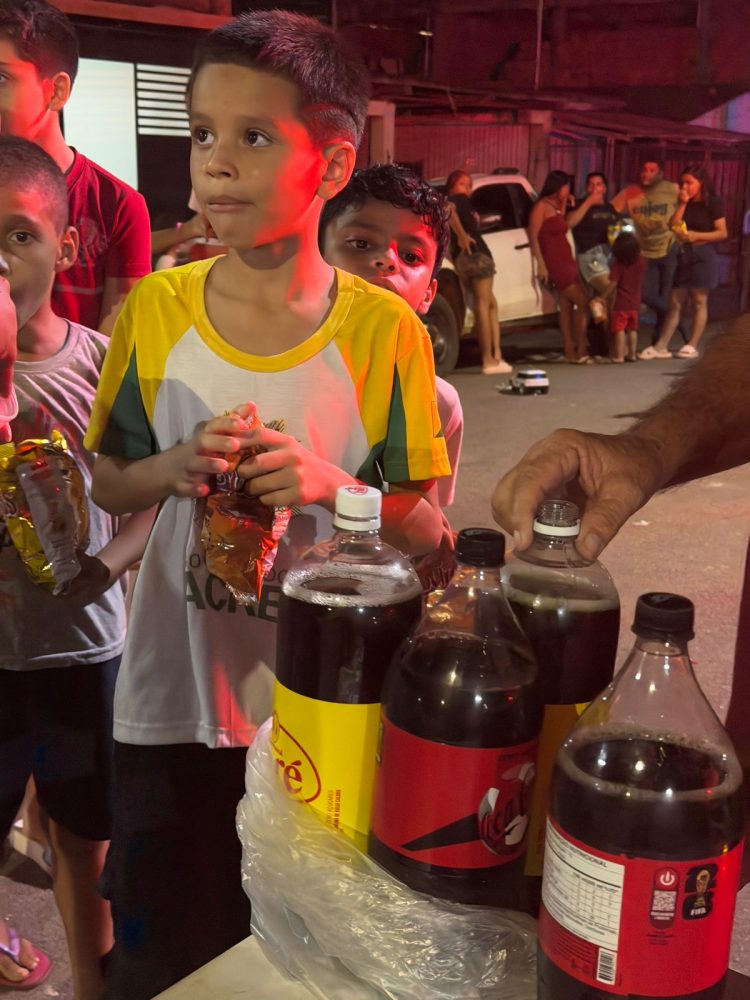 Ação Social da RP 101 Encanta Crianças e Aproxima Polícia Militar da Comunidade nos Bairros Base e Papoco