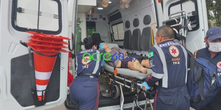 Jovem de 19 anos é morto a tiros no Cidade Nova e morre durante atendimento do SAMU na Gameleira