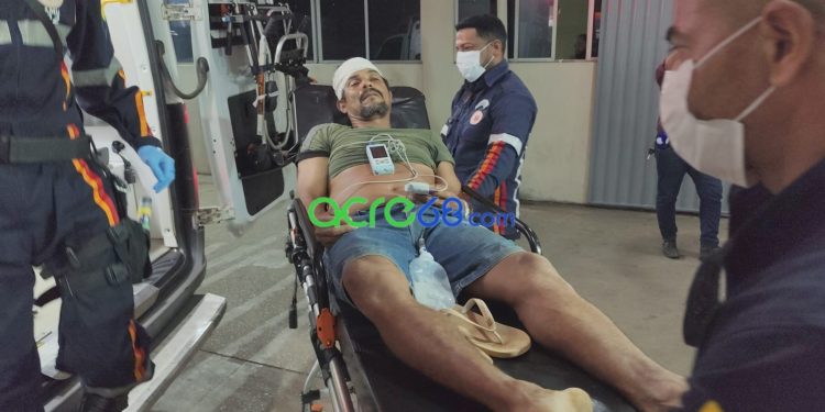 Discussão de Bar Termina em Violência: Homem Sofre Traumatismo Craniano Após Queda em Bujari