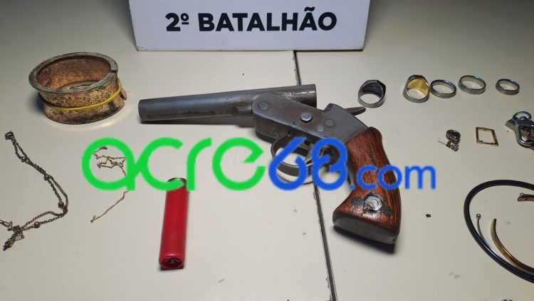 Força Tática apreende espingarda artesanal calibre .28 e prende suspeito no bairro Cidade Nova