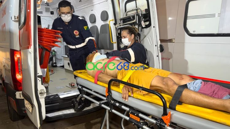 Desvio de buraco resulta em batida frontal entre motos e deixa quatro feridos no Ramal do Mutum
