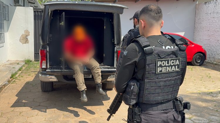 Polícia Penal prende funcionário terceirizado tentando entrar com drogas no Complexo Penal da Capital