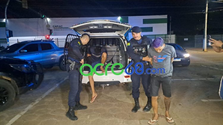 Força Tática apreende arma e prende jovem de 21 anos no bairro Seis de Agosto, em Rio Branco