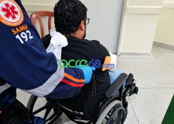 Acidente com Motociclista: Entregador Sofre Lesão no Cotovelo ao Desviar de Cachorro no Conjunto Esperança