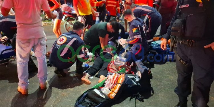 Tragedia no trânsito: Atropelamento na Avenida Amadeu Barbosa resulta em morte de idosa e feridos Tragedia no trânsito: Atropelamento na Avenida Amadeu Barbosa resulta em morte de idosa e feridos