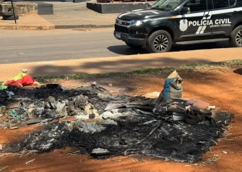 Borracheiro chamou a polícia ao ver bebê carbonizado: “Arrepiado até agora”