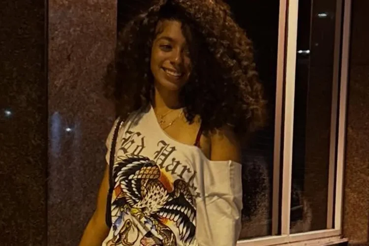 Foto: filha de Carla Perez, Camilly Victória assume namoro com americana
