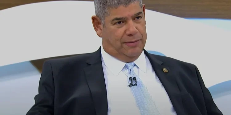 Milton Leite é alvo de operação que apura elo do PCC com empresas de ônibus Milton Leite é alvo de operação que apura elo do PCC com empresas de ônibus