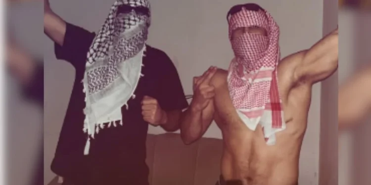 Tunisianos são presos após refugiado denunciar ameaças para ele ser “mula”. Vídeo Tunisianos são presos após refugiado denunciar ameaças para ele ser “mula”. Vídeo