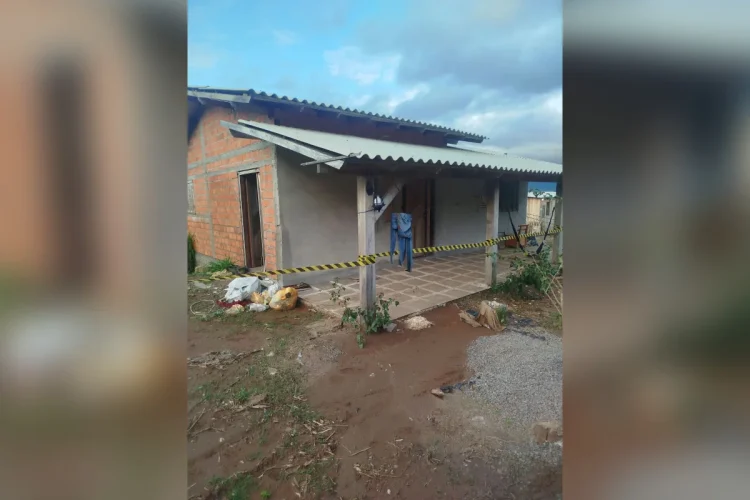 Mãe e filha são achadas mortas após babá estranhar sumiço