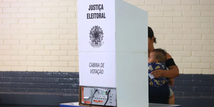 Eleições 2026: saiba o que levar na hora de votar Eleições 2026: saiba o que levar na hora de votar
