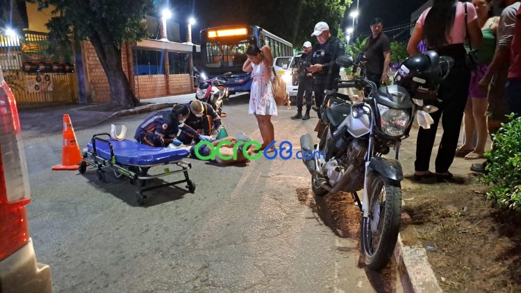 Pedestre é atropelado por moto ao tentar atravessar avenida no Conjunto Procon