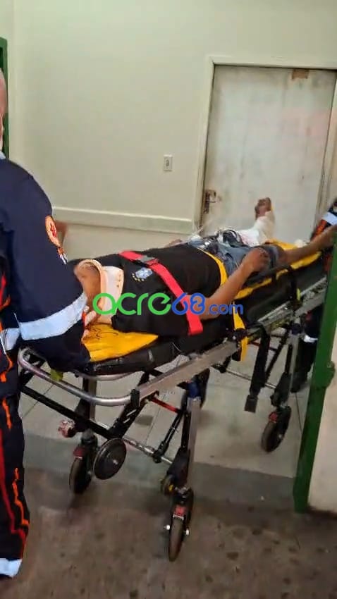 Acidente entre duas motos na estrada de Porto Acre termina com quatro feridos no domingo