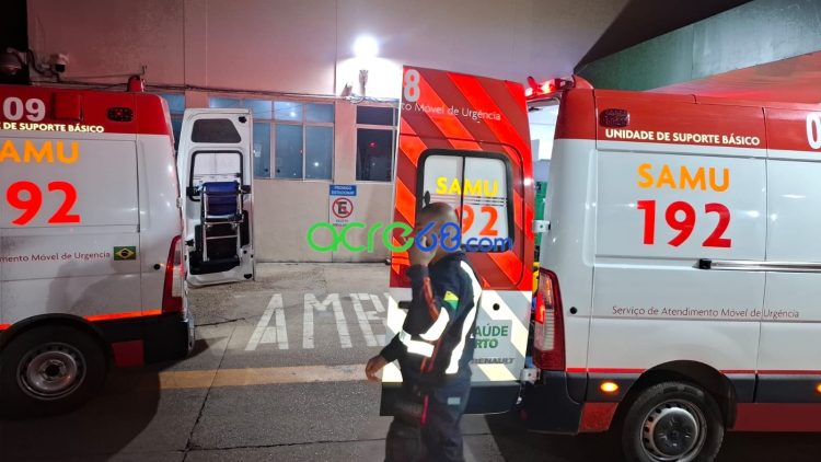 Acidente entre duas motos na estrada de Porto Acre termina com quatro feridos no domingo