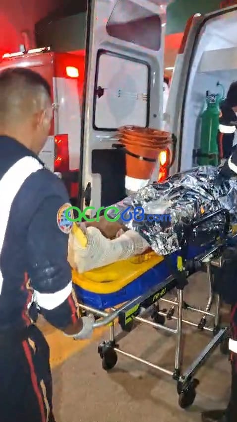 Acidente entre duas motos na estrada de Porto Acre termina com quatro feridos no domingo
