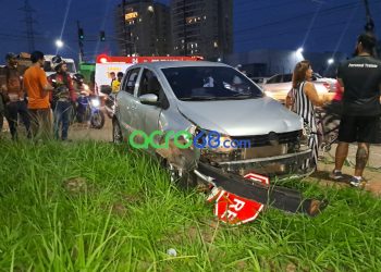 Colisão em frente à sede da PF deixa ciclista com fratura exposta na Via Verde