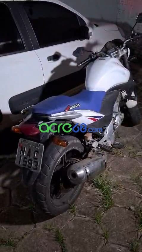 Casal é preso pelo BOPE com mais de 5 kg de maconha no bairro da Glória, na capital