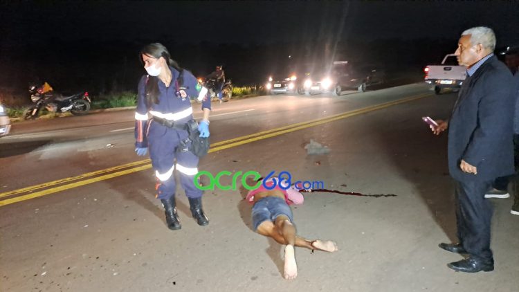 Tragédia na BR-364: homem de 31 anos perde a vida em colisão frontal entre moto e caminhão em Rio Branco