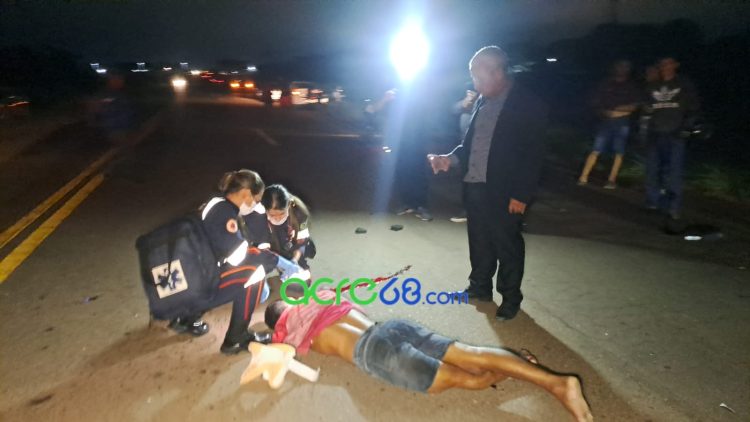 Tragédia na BR-364: homem de 31 anos perde a vida em colisão frontal entre moto e caminhão em Rio Branco