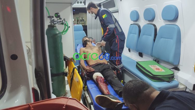 Tentativa de furto em estacionamento de supermercado acaba com suspeito esfaqueado pela própria arma na Capital