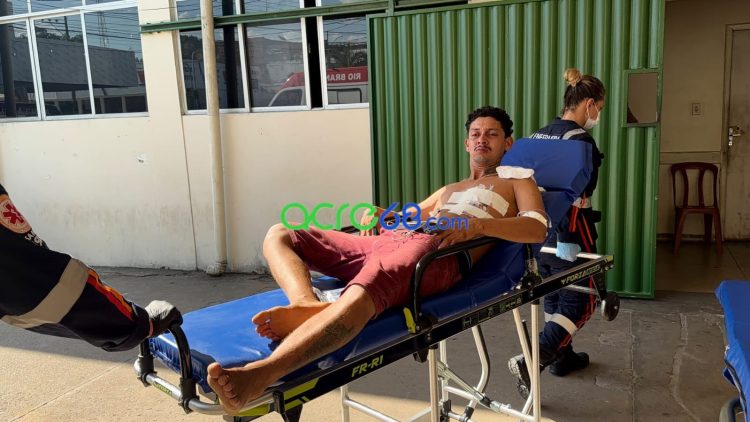 Desentendimento em residência termina com jovem esfaqueado na região do Calafate, em Rio Branco