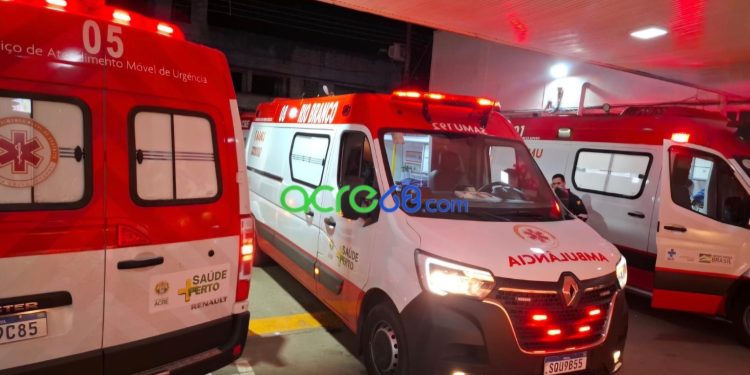 Acidente entre duas motos na estrada de Porto Acre termina com quatro feridos no domingo Acidente entre duas motos na estrada de Porto Acre termina com quatro feridos no domingo