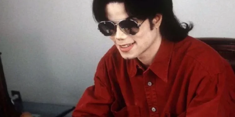 R$ 98,6 milhões: o gasto anual dos herdeiros de Michael Jackson R$ 98,6 milhões: o gasto anual dos herdeiros de Michael Jackson