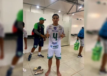 Jovem morre de apendicite após 3 idas a hospital; família alega negligência