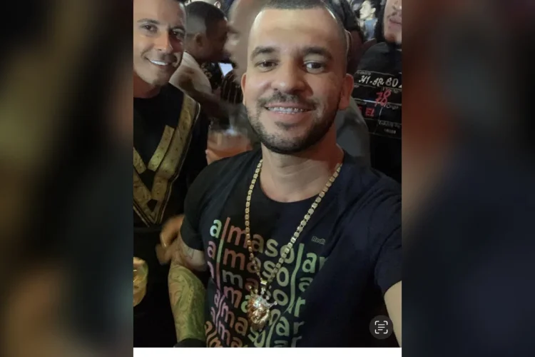 PM morto no Rio foi filmado dançando funk com fuzil e gritando “é o CV”. Veja vídeo